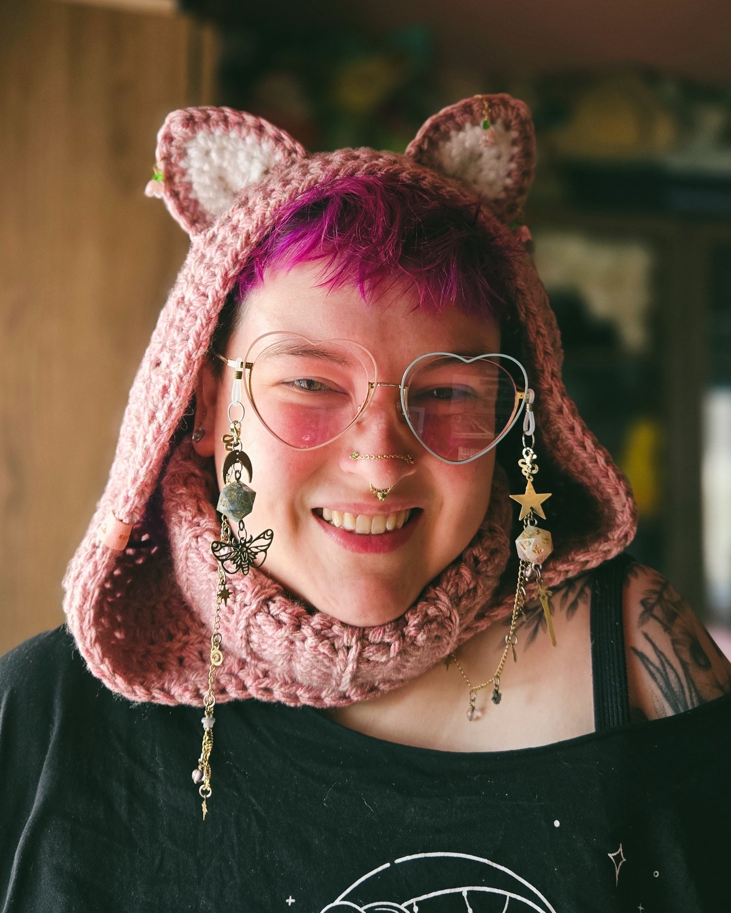 MADE-TO-ORDER: Berry Bud | Cat Hood